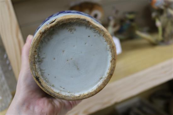 A 19th century Chinese blue and white vase height 25cm